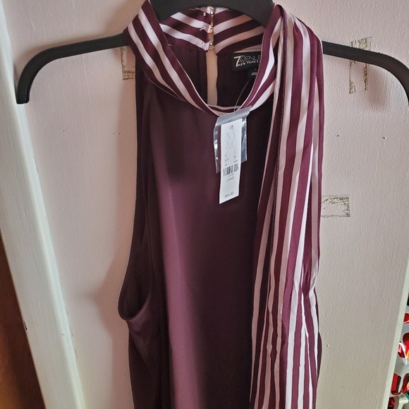 Tie-Neck Halter Blouse - Picture 5 of 7